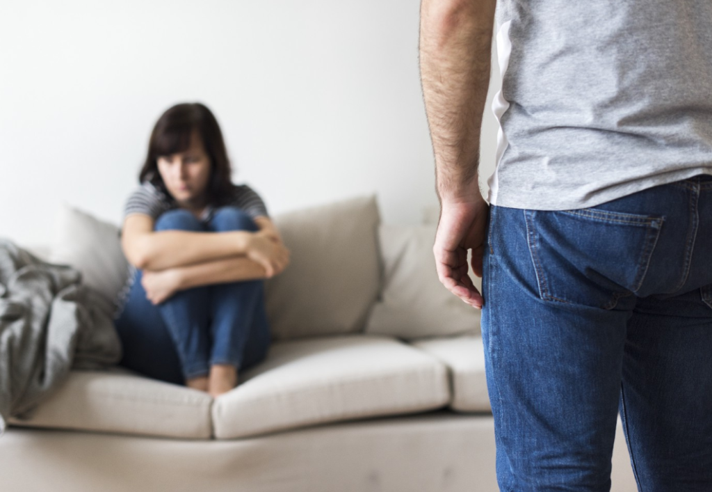 19 "Typical" Relationship Practices That in Reality Involve Emotional Abuse