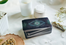 Which Tarot Card Is Calling Out To You (+ What It Means)