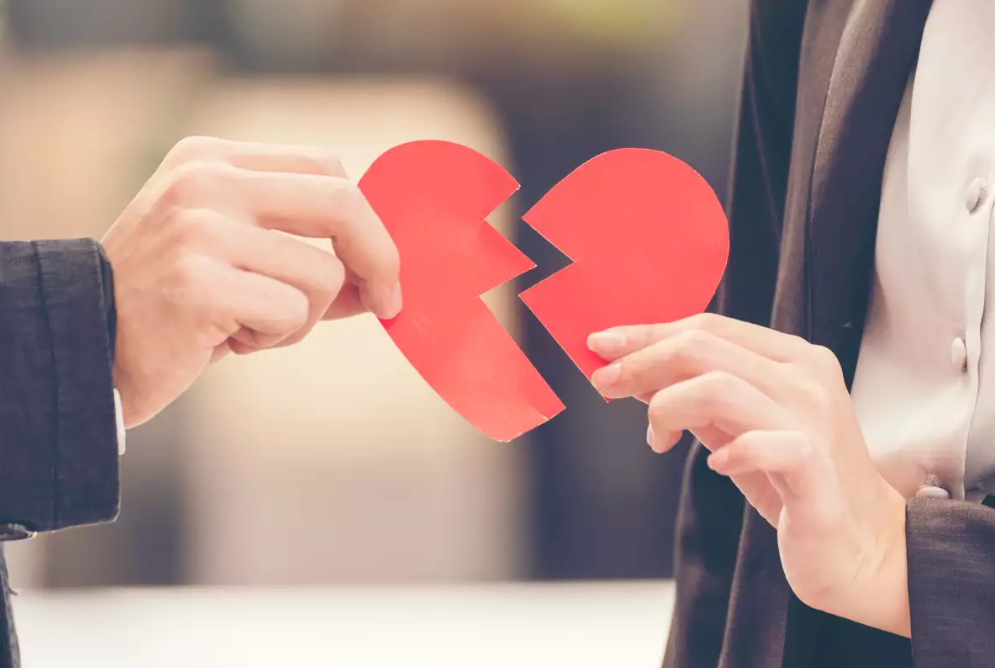 The Signs of the Zodiac Who Hurt Without Knowing It