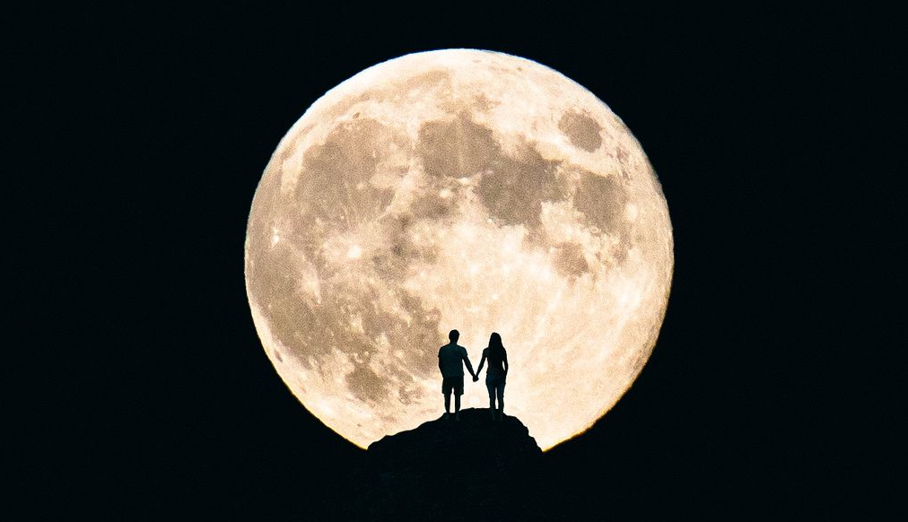 Trouble Ahead for These Three Signs They Will Be Broke Within a Few Weeks