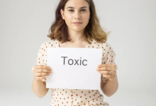 In July, the 7 Zodiac Signs That Are Letting Go of Toxic Relationships