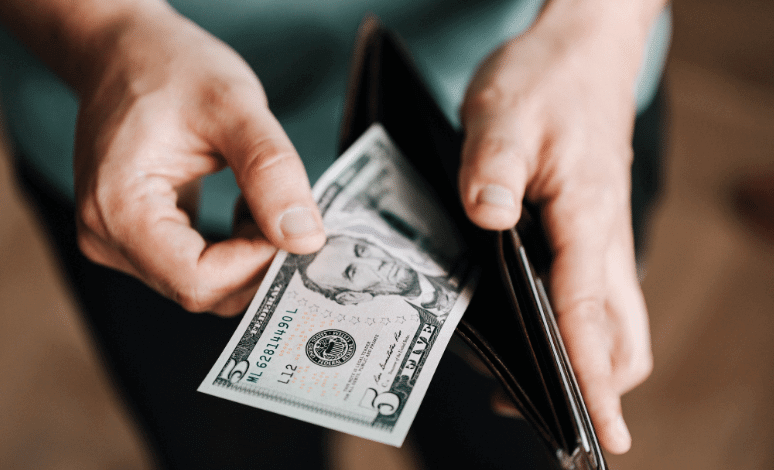 Money These Three Signs That Need to Better Manage Their Expenses!