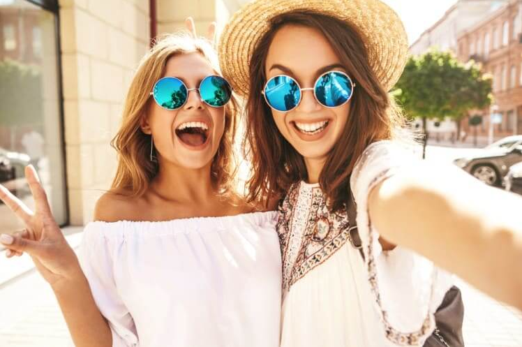 Which Zodiac Signs Make the Best Besties for Life