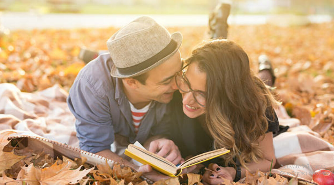 3 Zodiacs That Will Likely Fall In Love This Autumn
