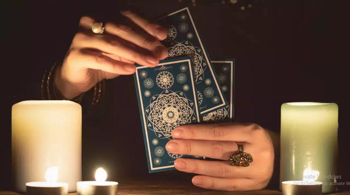 A Tarot Reader Predicts What Every Zodiac Should Expect Before October 10