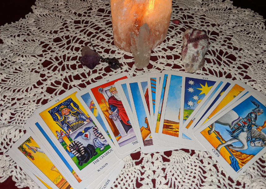 A Tarot Reader Predicts What Every Zodiac Should Expect Before October 17