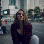 5 Signs Struggle to Manage Romantic Drama This April 2025