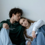 How To Strengthen Your Relationship This September, According To Your Zodiac + Tarot