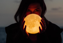 September’s Full Moon Effects: What Your Zodiac Sign Needs to Know