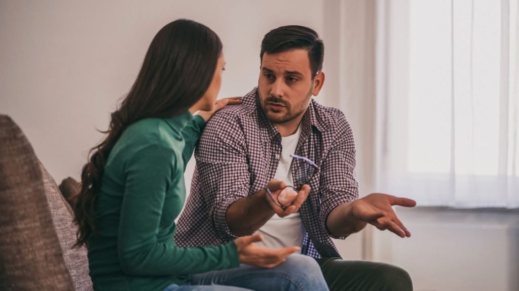 6 Signs Will Get Back Together With Their Ex In Spring 2025