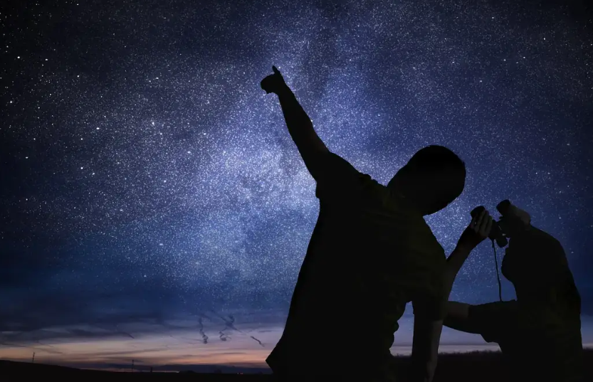 5 Zodiac Signs Lucky Enough To Be Born Under Lucky Planets