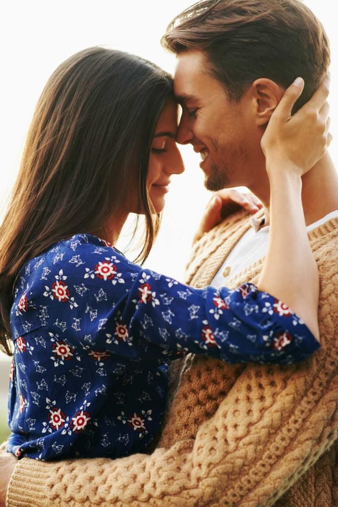 How These 7 Zodiac Signs Find Love in February