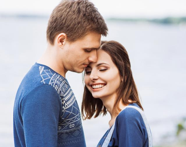 12 Lessons I Learned After Dating Every Zodiac Sign