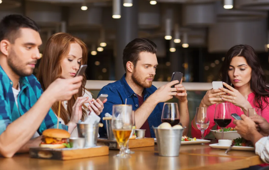 5 Birth Months Most Addicted to Their Phones in 2026