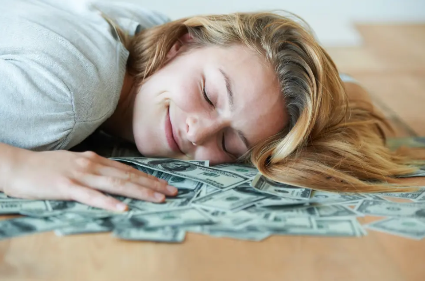 6 Zodiac Signs Most Likely to Manifest Serious Money