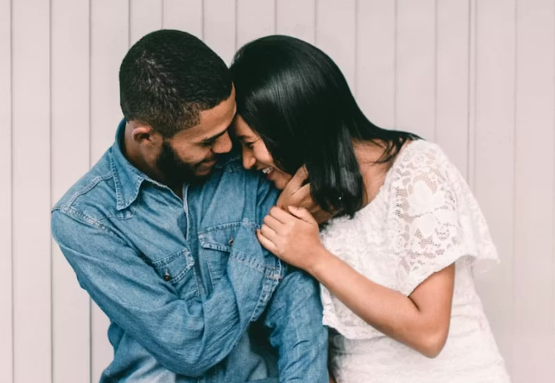 Valentine’s Day Dating Advice for Zodiac Signs to Build Real Attraction