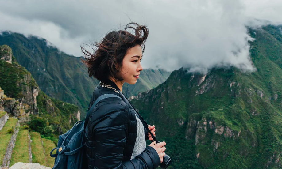 3 Zodiac Signs Experience a Life Changing Turn Before the End of April 2026