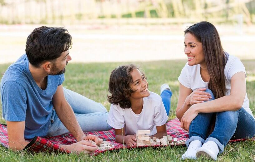 4 Zodiac Parent-Child Duos With the Strongest Bonds in Astrology