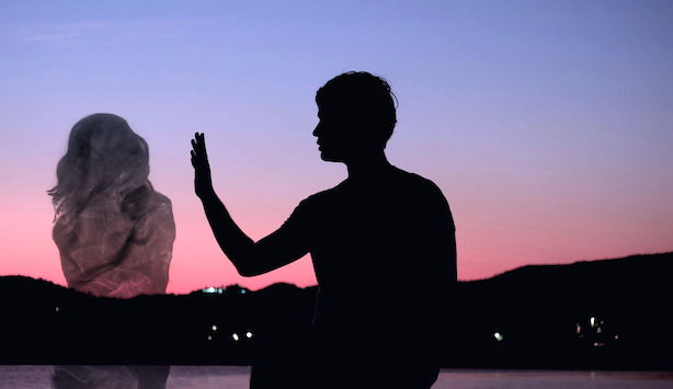 4 Zodiac Women Who May Face Heartbreak and Abandonment in 2026